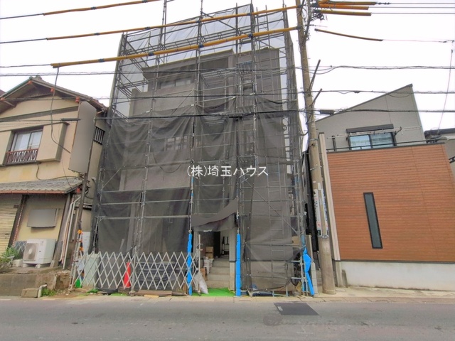 ��ʌ��������܎s�΋挴�R3���ڂ̐V�z��ˌ��Ă̌��n�O�ώʐ^