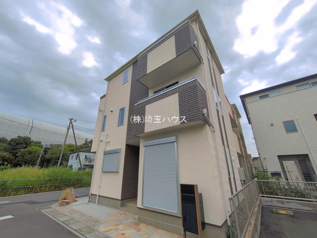 ��ʌ�����s�Ɋ� �̐V�z��ˌ��Ă̌��n�O�ώʐ^