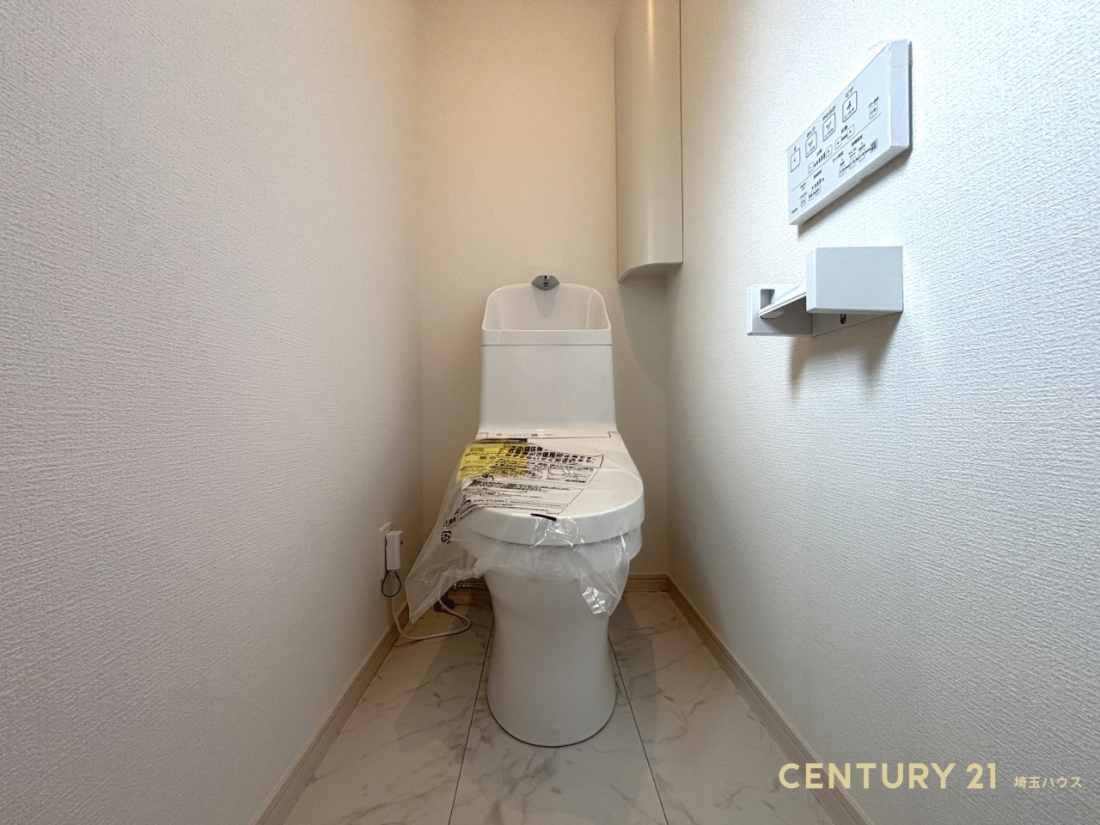 ��ʌ�����s���6���ڂ̐V�z��ˌ��Ẵg�C��