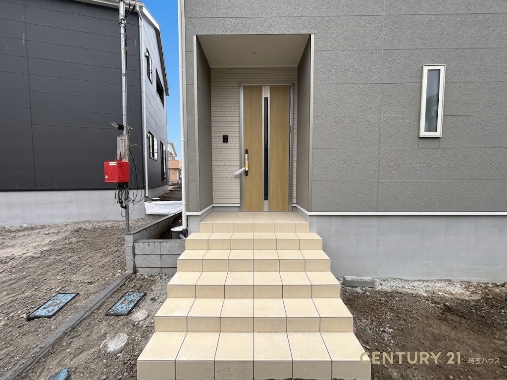 ��ʌ��t�����s������� �̐V�z��ˌ��Ă̌���