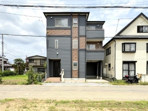 越谷市南荻島戸建て